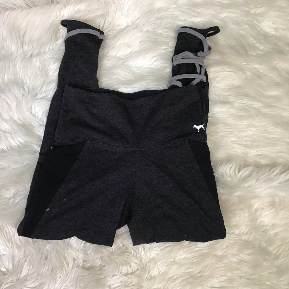 PINK Victoria's Secret‎ Charcoal varsity spell out sequence leggings nwot